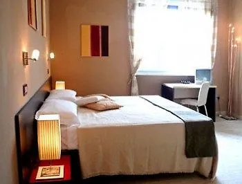 Bed & Breakfast In Elisa&gentucca Lucca